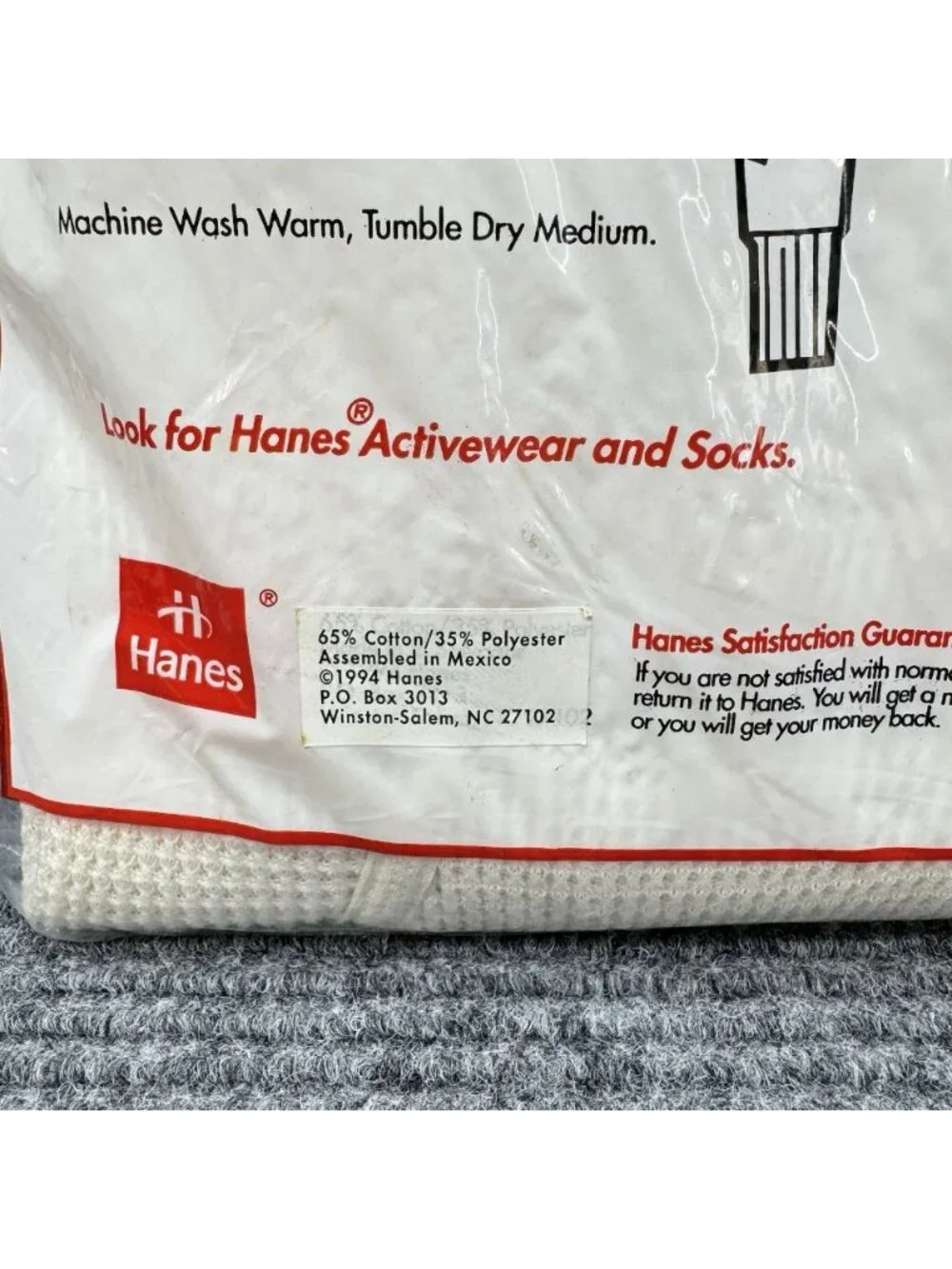 Hanes vintage 1994